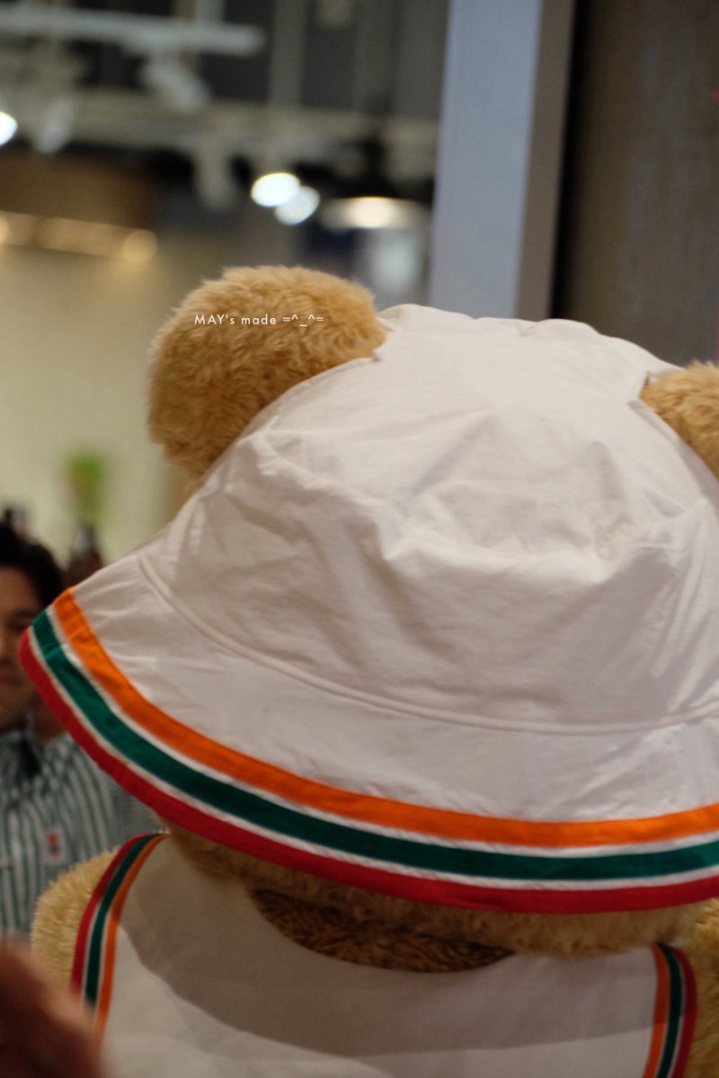 ถึงรูปจะเบลอ แต่เห็นรูปนี้แล้วอยากกินโดนัทกุ้ง และ ทอดมันกุ้ง นะ อิอิ 😆🤭

#butterbear #ด้อมน้องเนย 
#ต้อนรับเพื่อนใหม่สุดจึ้งตัวตึงเอเชีย #แสตมป์Helloฮีลใจ  #711THxHelloKittyButterBear
#butterbearland