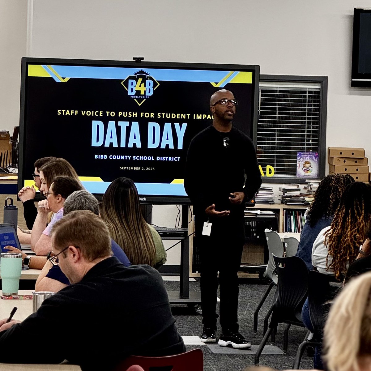 howardhshuskies's tweet image. Data Day is underway! Today, our faculty and staff are digging into the numbers to help us understand our strengths, weaknesses, opportunities, and threats to improving ourselves. 
#NeverStopLearning #Built4Bibb #allin4excellence