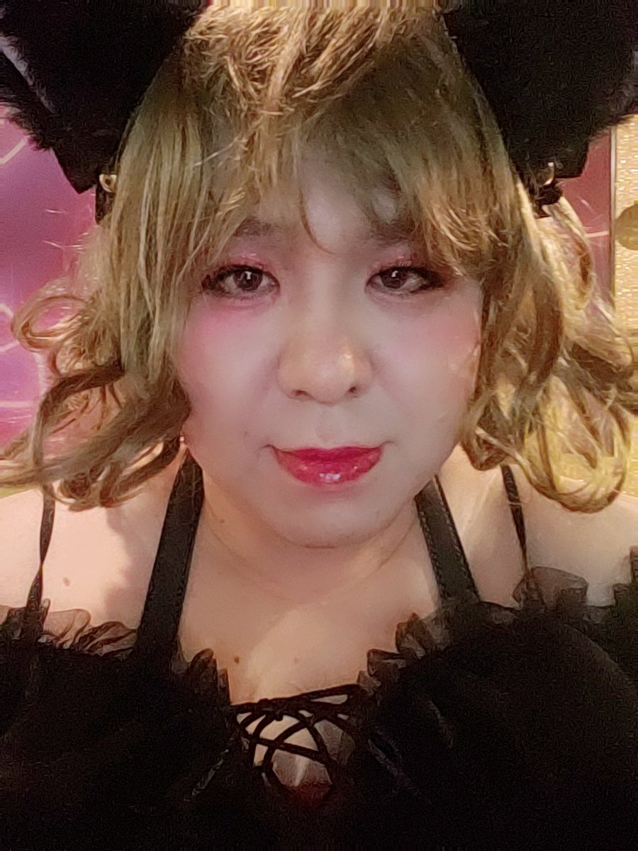 mituko914's tweet photo. 顔もむちむち https://t.co/V8DlzyRtWR