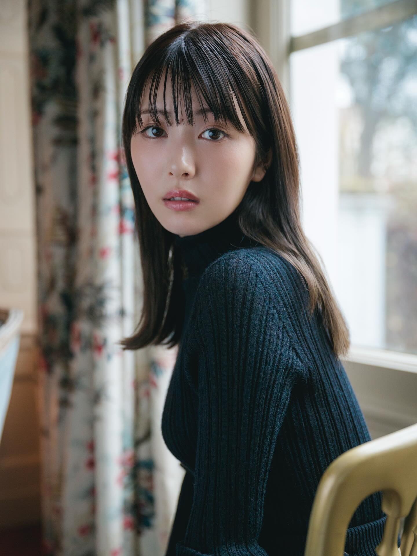 浜辺美波 写真集 25 豪華版 浜辺美波写真集 25 豪華版 浜辺美波