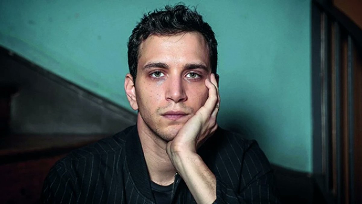 62. Uluslararası Antalya Altın Portakal Film Festivali’nde Başarı Ödülleri’nin sahipleri Merve Dizdar ve Selahattin Paşalı oldu.   

Ödüller, 25 Ekim’de gerçekleştirilecek açılış gecesinde verilecek.