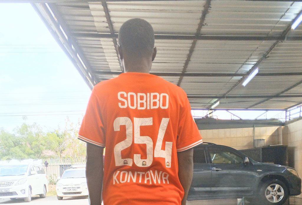 AmbetsaIssa's tweet photo. Ukiowaona watoto wanaelekea bafuni basi jua kuwa jikoni kuna wali maharage unaiva.. @baraka_kontawa

#Sobibo
#Mtaawakihuni
#254Kenya
#Kontawa https://t.co/B8SVxDjtx4