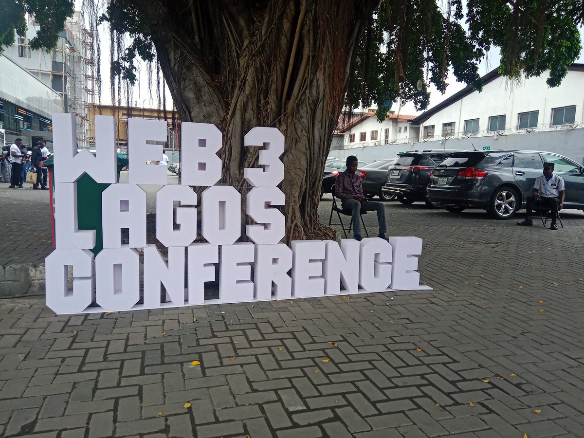 JustTimmy05's tweet image. Speaking about the last weekend in August is incomplete without talking about the #web3lagosconference . 

From having an amazing ride from Ibadan to Lagos on Wednesday to boarding public vehicles in Lagos while my Dad calls me everyday to warn me about one chance vehicles .
