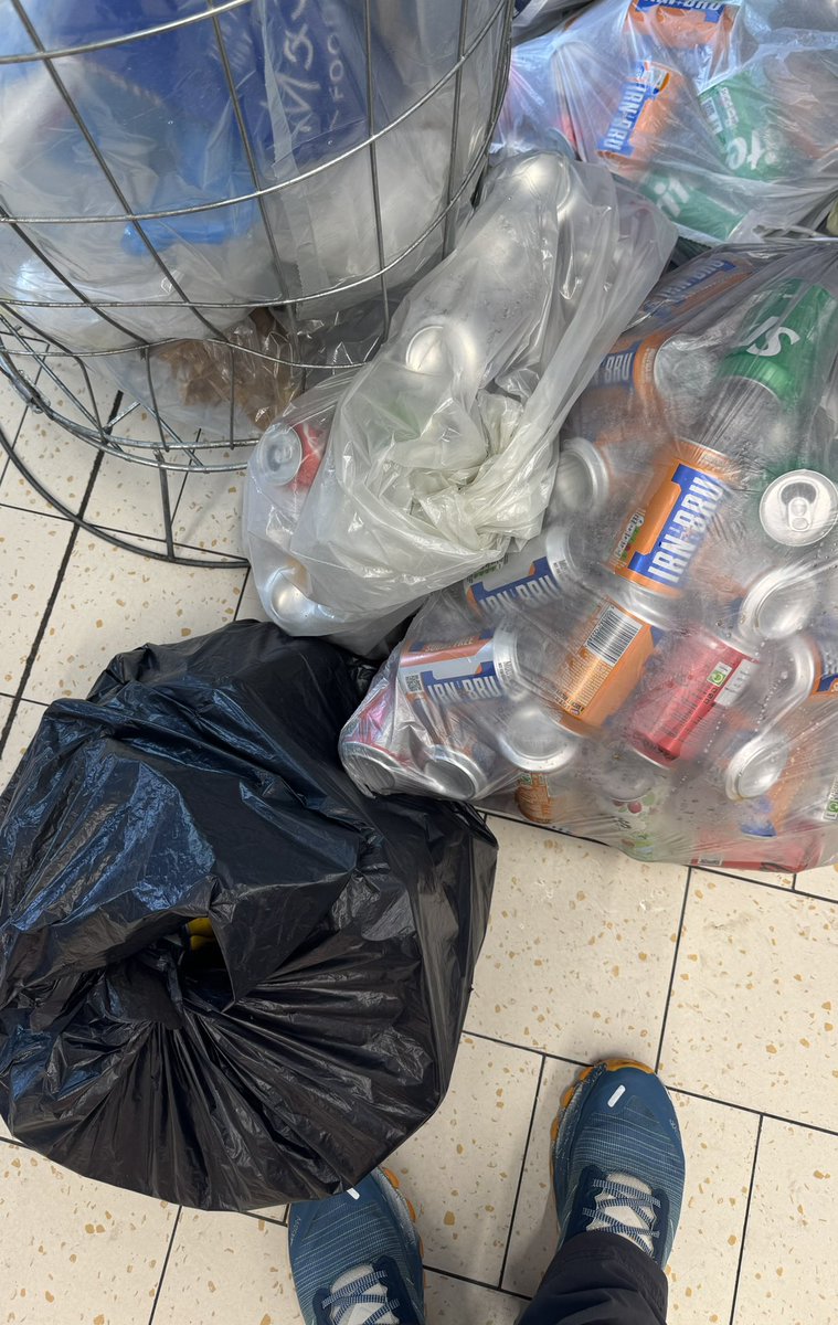 peterdsamson's tweet photo. Thanks to @LidlGB for allowing us to recycle cans for @PPWHospice - we convert the rubbish into vouchers which then we use to buy product for the hospice cafe. Last year we saved more than £3000 off the cafe produce bill. Crushing and collecting - so rewarding! https://t.co/J4sAiL3FsR