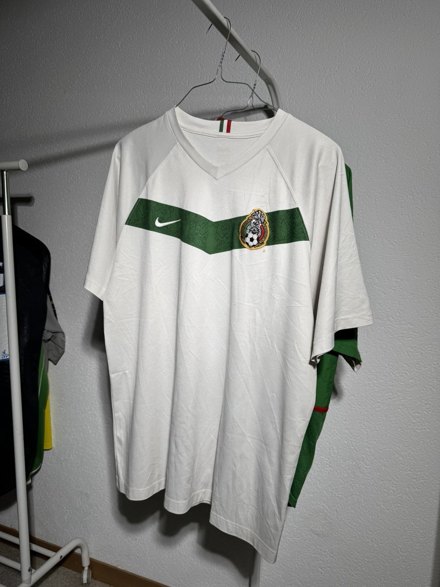 timeless threads tweet media