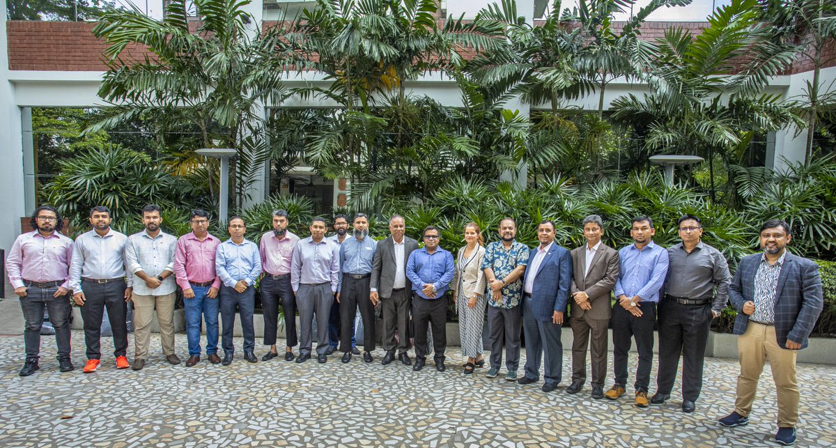 rmollick's tweet photo. 🌿 Strategic Planning Workshop | GRACE Project, GIZ 

Let’s continue building sustainable and inclusive cooling solutions together!

#GRACEProject #GIZ #ClimateAction #SustainableCooling #GreenFuture #Bangladesh #StrategicPlanning #GenderInclusion #ClimateAdaptation #OCL #Ocreeds https://t.co/2wazIWtlP5