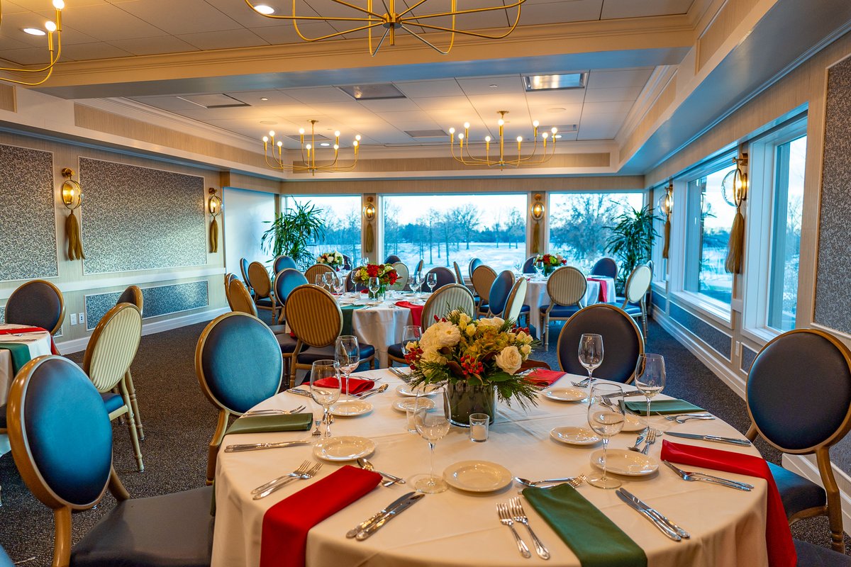 There are just 90 days until December! Now’s the perfect time to start planning your private holiday gatherings with us! 🎁🥂