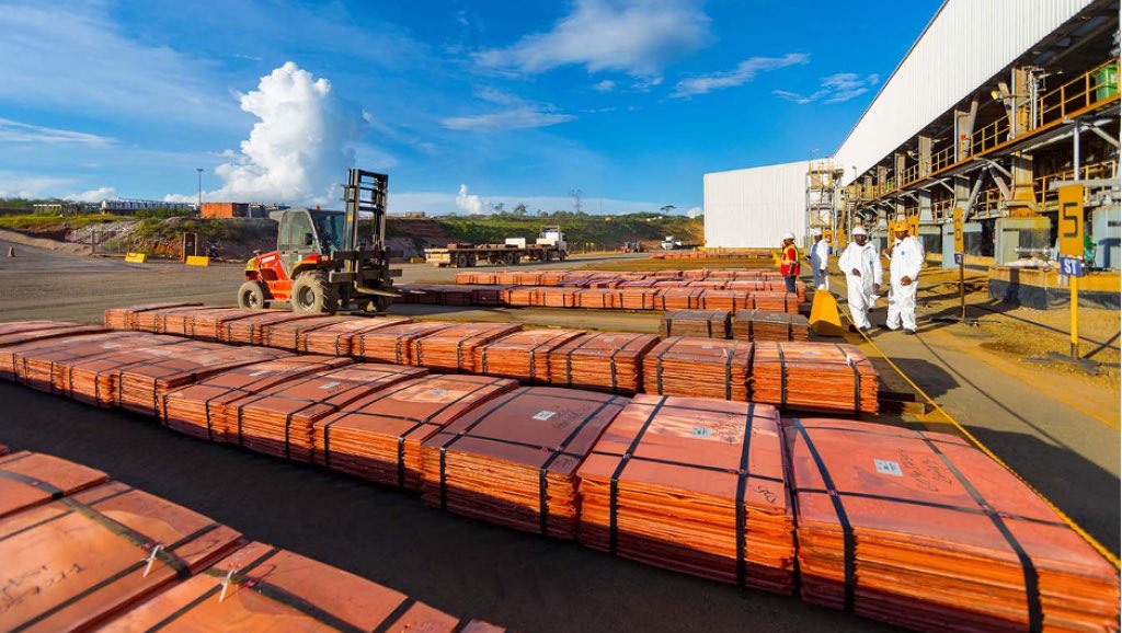 Cuivre : les cours flirtent avec les 10 000 $ la tonne, dopés par la Chine et la faiblesse du dollar ⤵️ mines.cd/cuivre-les-cou…