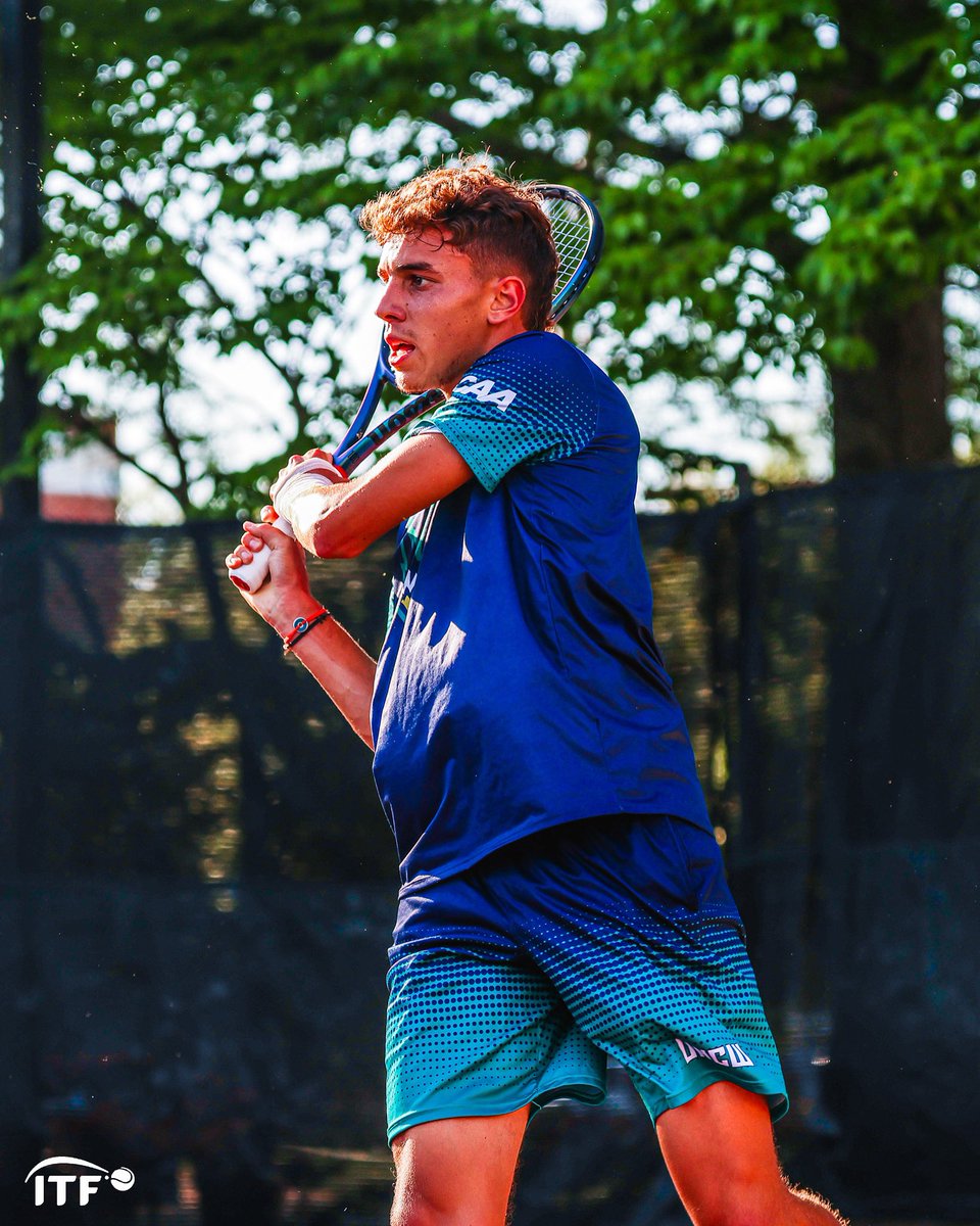 Seahawk turned ProHawk🙌

Big round of applause for @haroldhuens on his early professional success! Huens made the semifinals of an International Tennis Federation Futures event after receiving a wild card. 

Click here for more info: bit.ly/4p3KYJa

#SeahawksOnTour