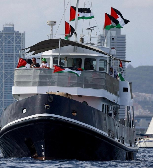 Compte tenu des aléas climatiques, la flottille des zinzoumis islamistes antisémites a annoncé, plutôt que de forcer le blocus naval de Gaza, de bloquer l'entrée du port de La Rochelle.