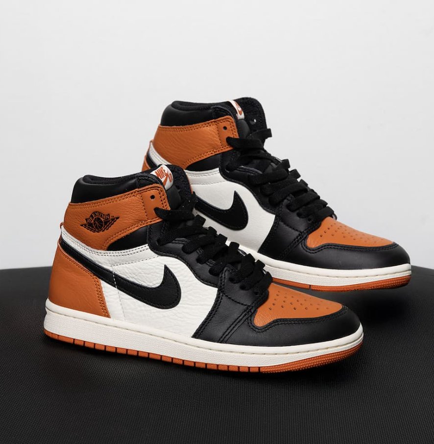 JustFreshKicks tweet media