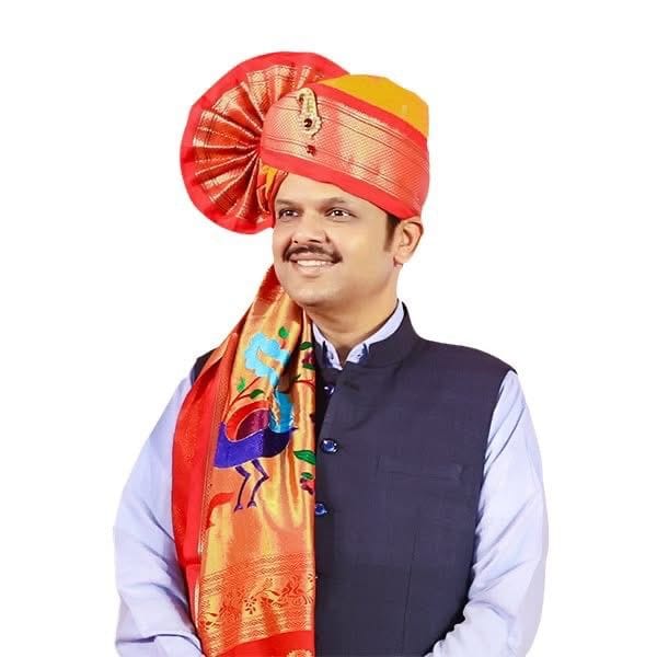 धन्यवाद देवाभाऊ 

राज्य सरकारने हैदराबाद गॅझेटियर लागू करण्याचा निर्णय घेतला असून सातारा संस्थानाच्या गॅझेटियरचा आढावा घेऊन त्याची कायदेशीर पद्धतीने आणि जलदगतीने, १५ दिवसांत अंमलबजावणी केली जाईल, असे आश्वासन देण्यात आले आहे. तसेच, सप्टेंबर अखेरपर्यंत सर्व मराठा आंदोलकांवर दाखल