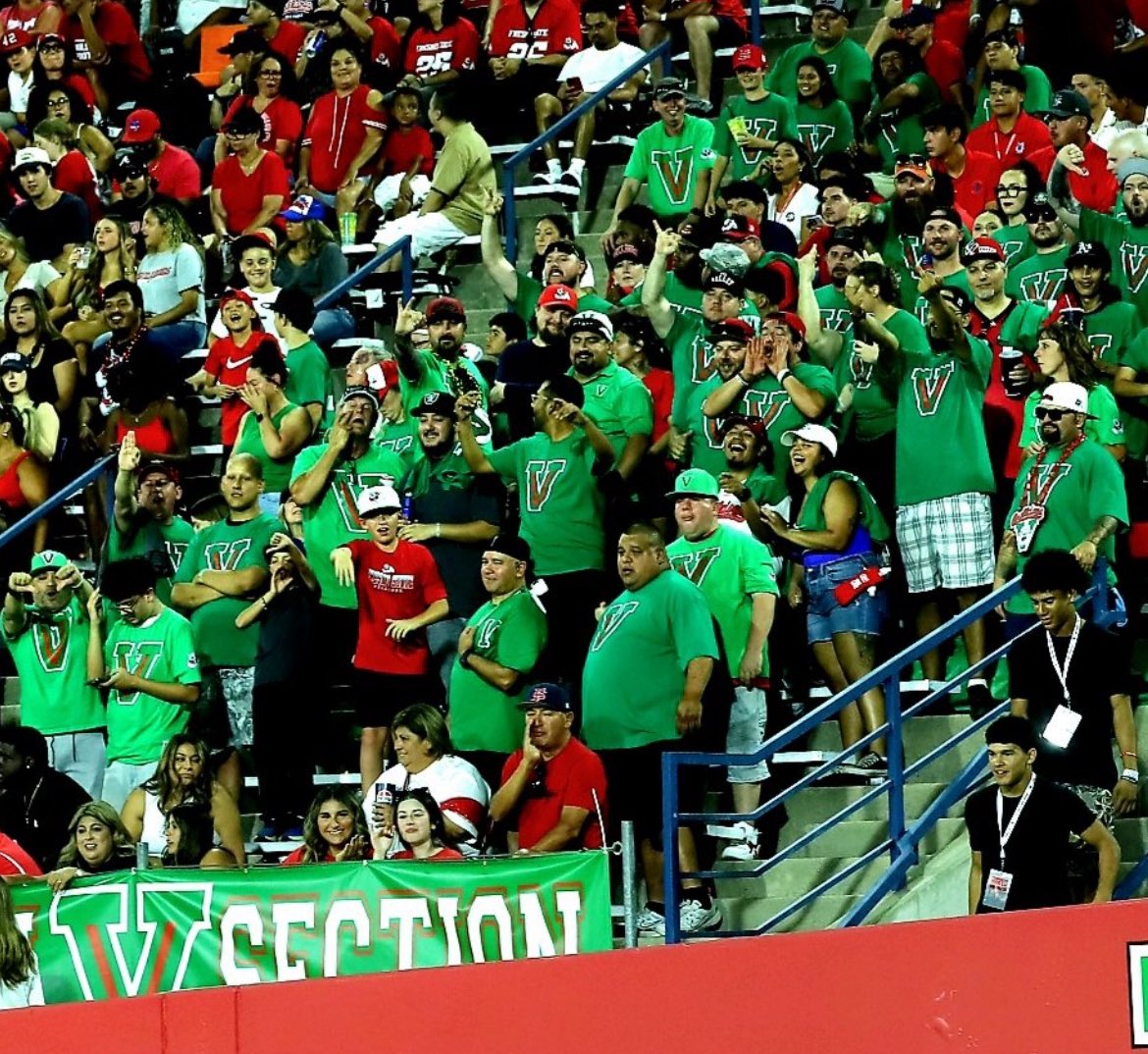 Good morning RED WAVE!! 🤜🤛

Just reminding everyone, this is a PUBLIC MOVEMENT… this is YOUR movement! ❤️💚💙

Anyone who’s looking to join us in GVS &amp; help make <a href="/FresnoStateFB/">Fresno State Football</a>’s 🏈 environment ELITE, call <a href="/AJohnson_30/">Aaron Johnson</a> at 559-278-3647

It’ll be the most fun you’ve ever have at