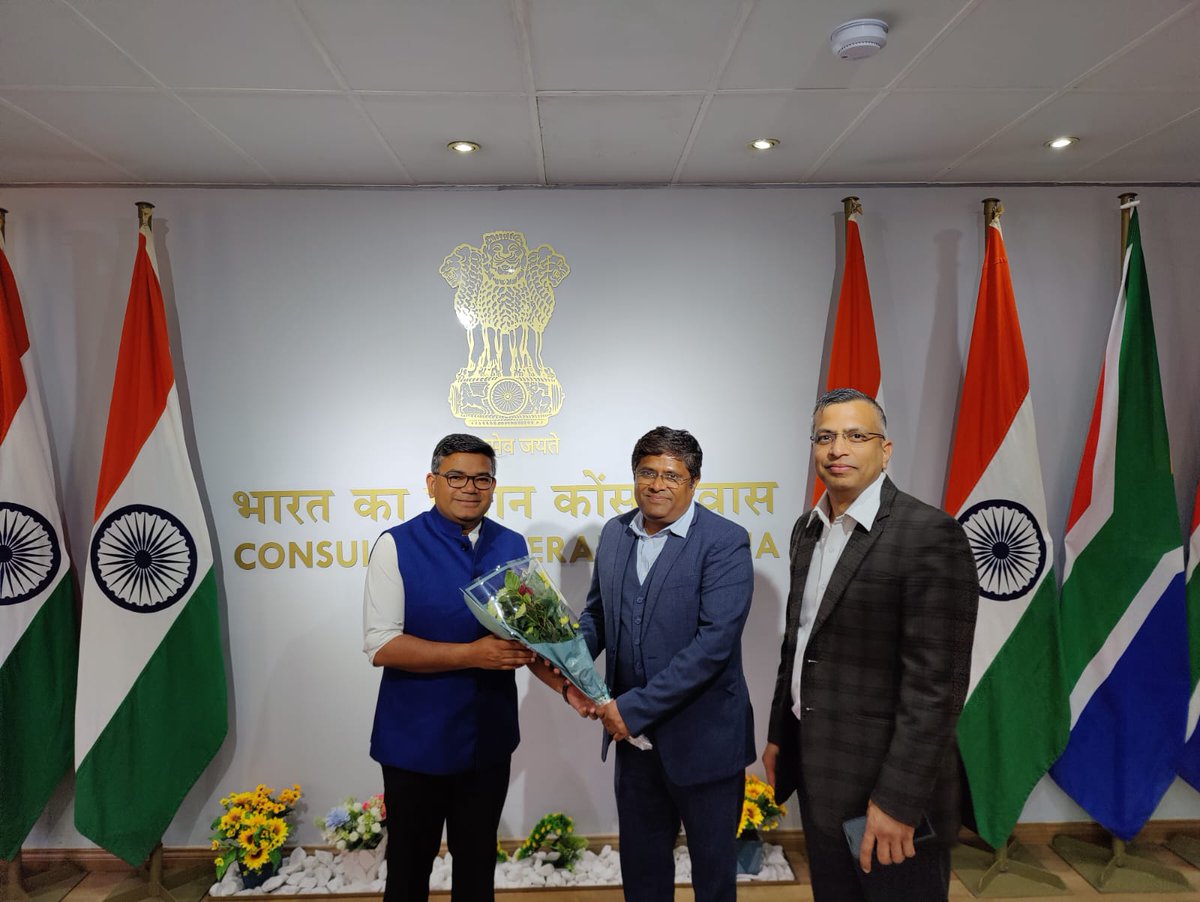 indiainjoburg's tweet image. 📍Empowering South Africa’s tech future!
Commercial Representative welcomed representatives of Infystrat, an IT and cybersecurity firm. Discussions centred on collaborative efforts to skill the local workforce in emerging technologies. 🇮🇳🤝🇿🇦
#TechForDevelopment #DigitalDiplomacy