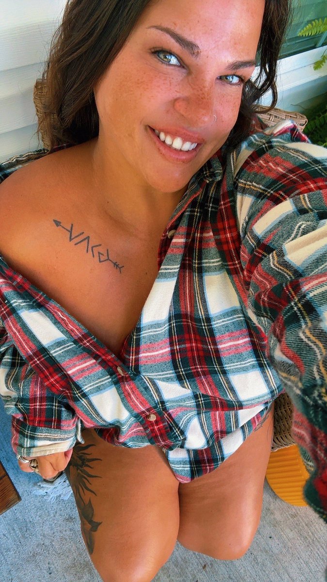 Jo Jo (@gagirl2387) Twitter Tweets • TwiCopy