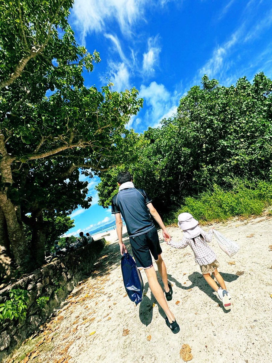 梶裕貴、本日40歳になりました🕊️

素晴らしきご縁に恵まれ、今があります。
皆々様との出会いに心から感謝。

自分の重ねてきた年齢を誇りに思いつつ、
これからも悔いなき人生を歩んで参ります！

旅は道連れ世は情け、そよぎそよがれかじさんぽ🌱