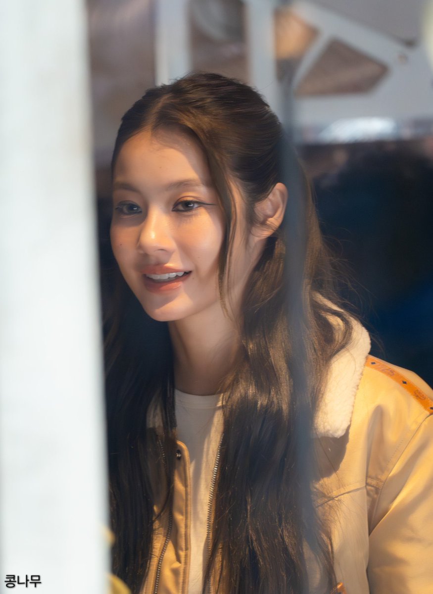 미친 ㅠㅠㅠ 사진감사힙니다아아아아아

#NamtanTipnaree

NAMTAN MCM HAUS 
#MCMinSeoulxNamtan