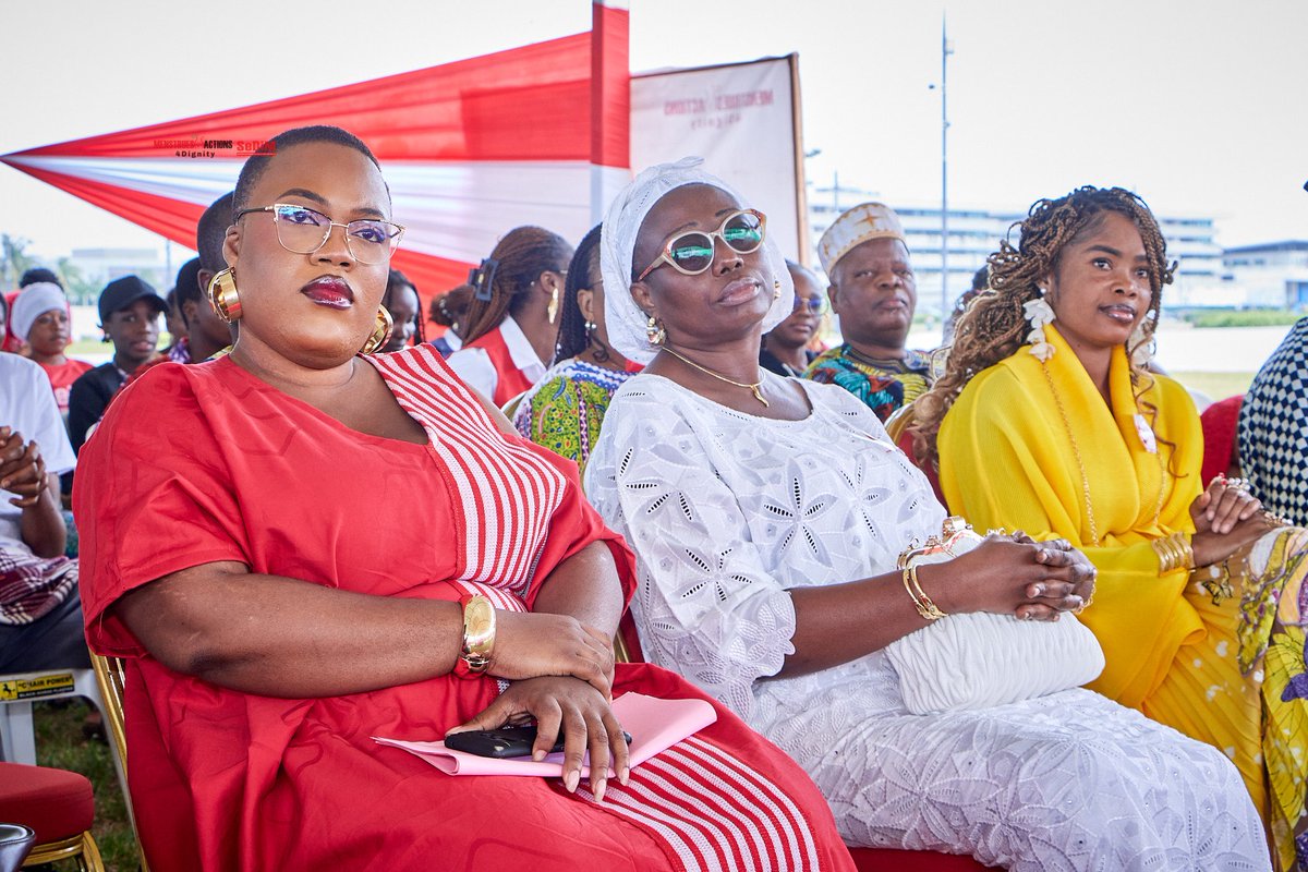 FjadAmazones's tweet image. Retour en vidéo sur les 30 et 31 août : deux journées intenses qui ont marqué la clôture de la #SeDiM2025.

👉 Découvrez dans ce reportage complet les moments forts: youtu.be/OrKz1Xoiw_Q

#OnVireAuRouge #SangSansHonte #JeSuisMenstrues #MenstruesActions #DignitéMenstruelle