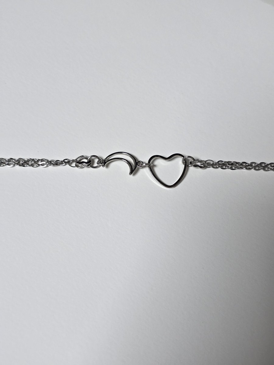 mess_sequence_'s tweet image. 하트문 팔찌 ‧˚₊*̥