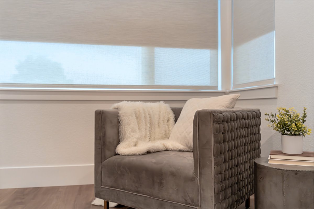 Insolroll tweet media