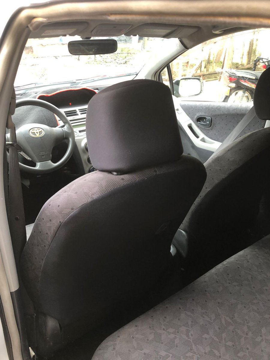 LifeIsChicotte's tweet photo. 🔥 bonne opportunité 🔥
Toyota Vitz 
Année 2008 
Immatriculée
Essence 
Automatique
Moteur VVTI 03 pistons
Clim fonctionnelle
Prix :2,4 millions
Douala logpom

Joel auto https://t.co/SY0TpPWlTG