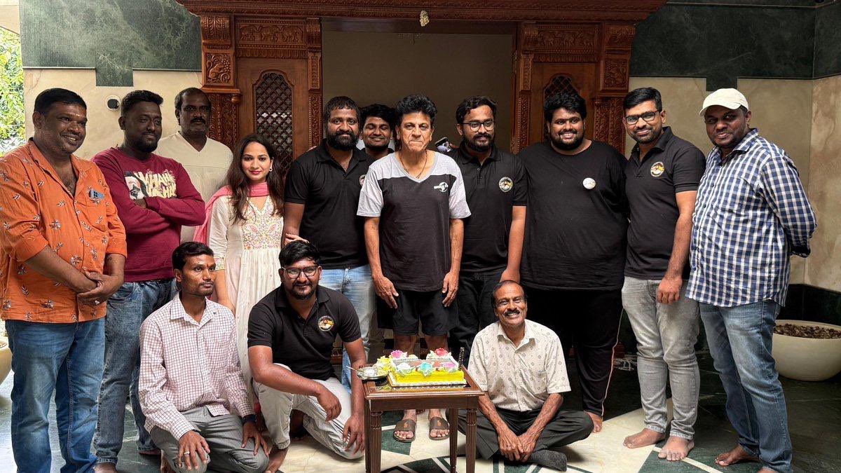 Pawan Kalyan (@pawankalyan) on Twitter photo It gave me immense happiness to have Karunada Chakravarthy Sri <a href="/NimmaShivanna/">DrShivaRajkumar</a> Avaru, son of our ‘Gandhada Gudi’ hero and my favourite legendary Kannada icon Dr. Rajkumar Avaru, join my birthday celebrations along with my fans. This gesture reflects his noble heart and simplicity. It gave me immense happiness to have Karunada Chakravarthy Sri <a href="/NimmaShivanna/">DrShivaRajkumar</a> Avaru, son of our ‘Gandhada Gudi’ hero and my favourite legendary Kannada icon Dr. Rajkumar Avaru, join my birthday celebrations along with my fans. This gesture reflects his noble heart and simplicity.