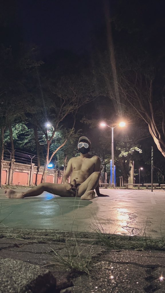 沒人來打籃球嗎⛹🏻