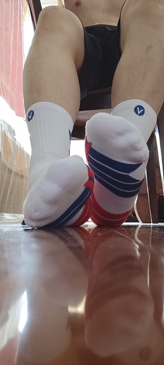 软乎乎舒服的新袜子w