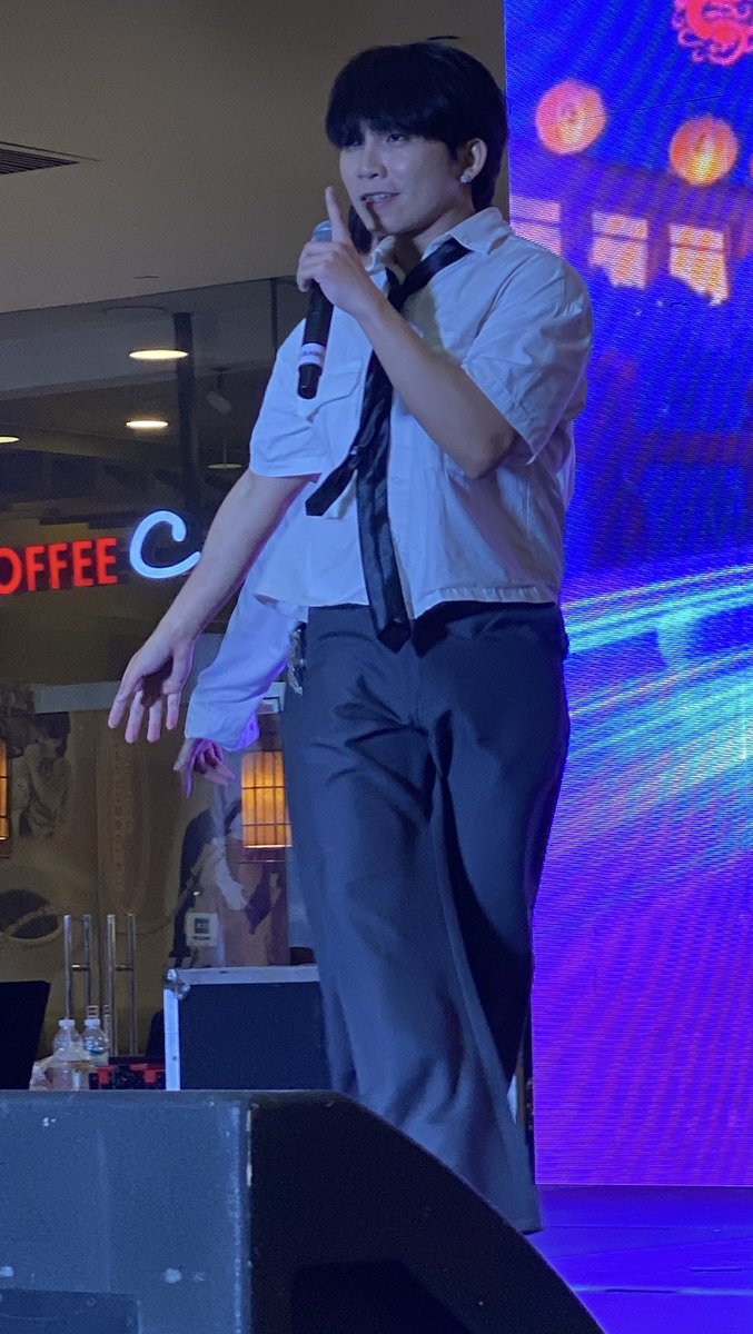 rawrrawrawr_'s tweet photo. 📸 NEO BLUE
🗓️ 08.31.25
📍 Lucky Chinatown Mall
#EastWaveAsianFest2025
#NEO_PH #NEO_BLUE #ReadyGlow https://t.co/PXKlc3SGaa