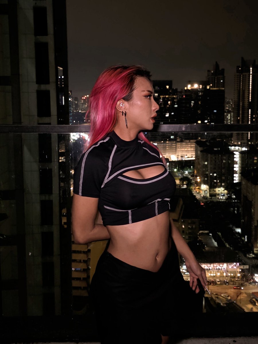 Cherzinga tweet media