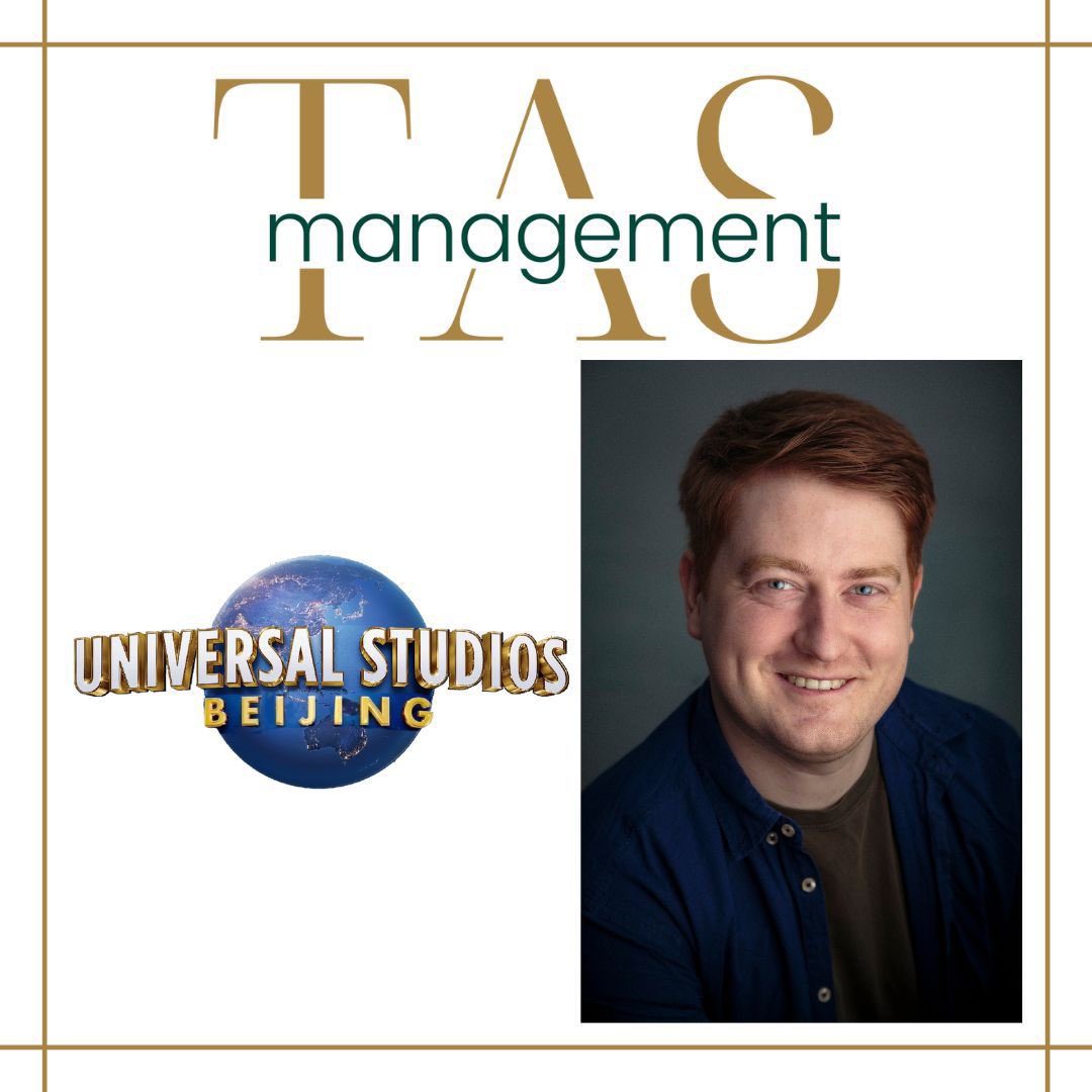 andrewthooper's tweet photo. Been sitting on this for a few months! So excited to announce I will soon be getting off to China to perform as an Actor/Vocalist in the Winter Holiday Show at Universal Beijing Resort! So excited and grateful for this amazing opportunity! 🇨🇳🥳 https://t.co/d5wIRSwV2W