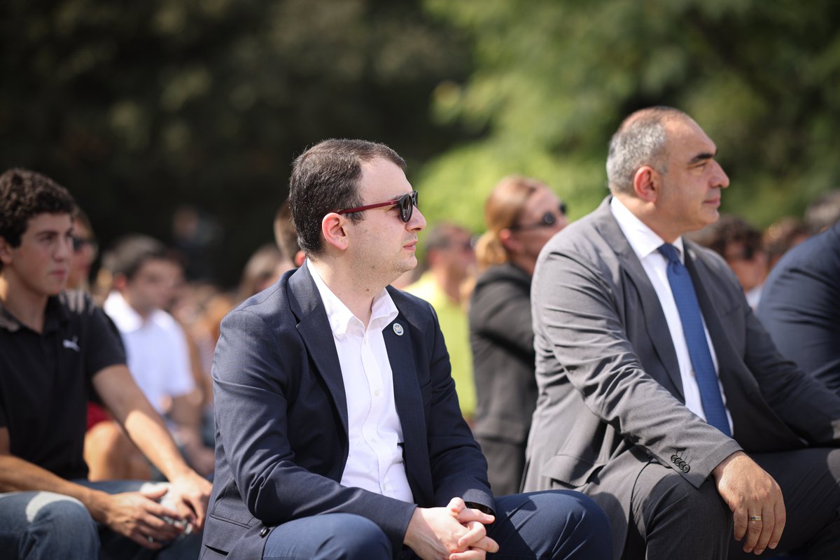 chakvetadze1994's tweet image. Today we attended the presentation of the European Youth Card, which was held by @kakhakala 

At the initiative of @TbilisiCity young people 18-30 will benefit from the #EYC 

The program includes more than 25,000 discounts in 40 European countries and unites 9.3 million young…