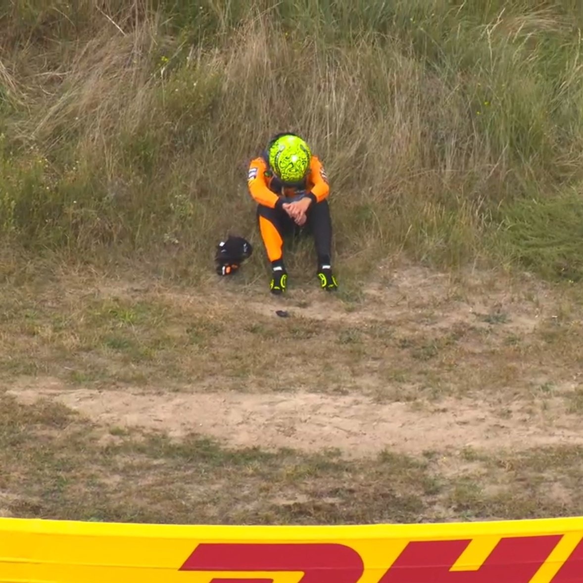 ZANDVOORT 2024  //  ZANDVOORT 2025

Con el Verstappenismo NO se jode. 👊😈