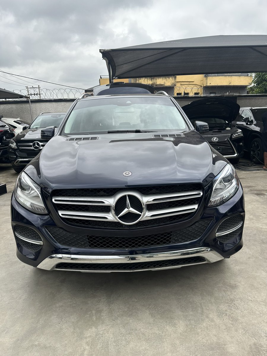 GreyAutos's tweet photo. MERCEDES GLE 350 SUB 
2016 
BLUE ON CREAM INTERIOR
47.4m 
Dm for more info https://t.co/d9dSaRcbVb