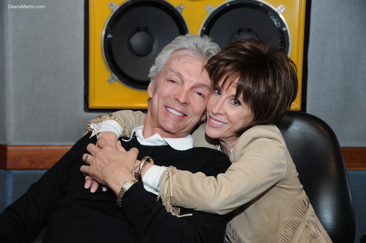 Do you know? ... I met my husband on a blind date on Valentine's Day 💘
Happy Birthday to my handsome husband John!