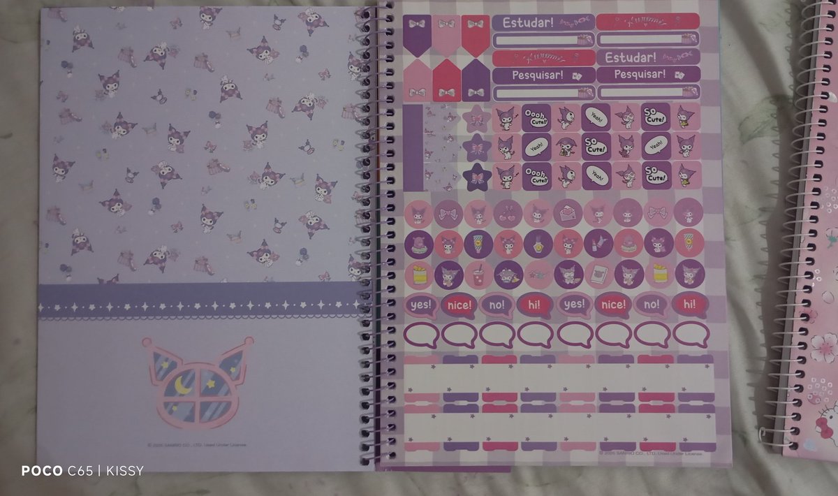 kissystudy's tweet image. meu caderno na kuromi chegou! muito lindo, to apaixonada 𖹭𖹭 vou usar ele pra mandarim, o da hello kitty eu uso pra francês tem um tempo ja