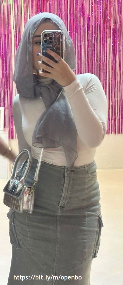 Soraya Pepe outdoor jumpa pelanggan booking