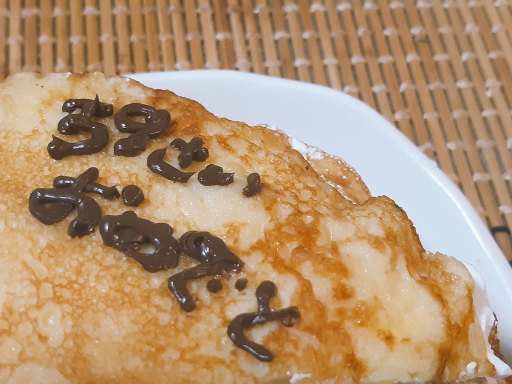 妻がミルクレープ焼いてくれました。おいしくて走馬灯見えたす。