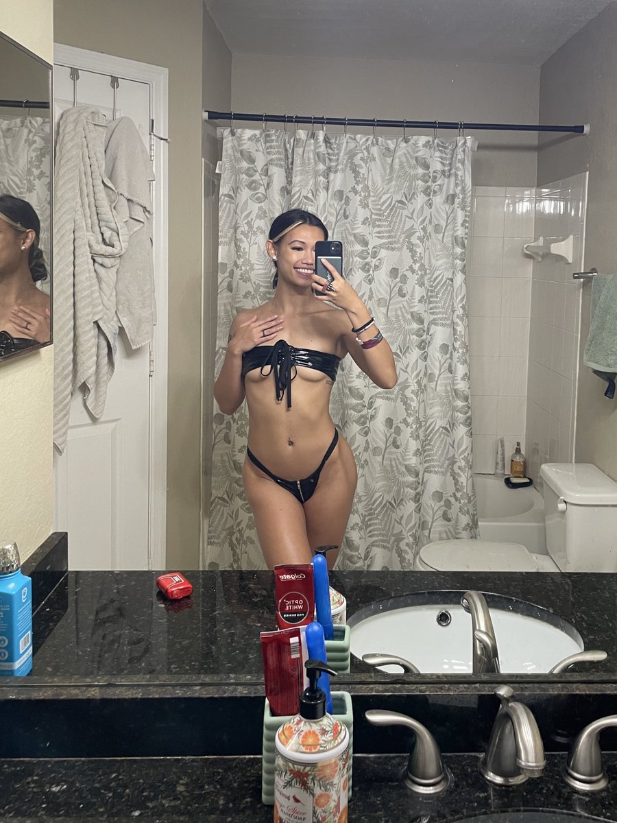 _nikitablack's tweet photo. Time to get filming! 🎬📹

https://t.co/4tAQDNdQ23 https://t.co/oBmGfobCfZ