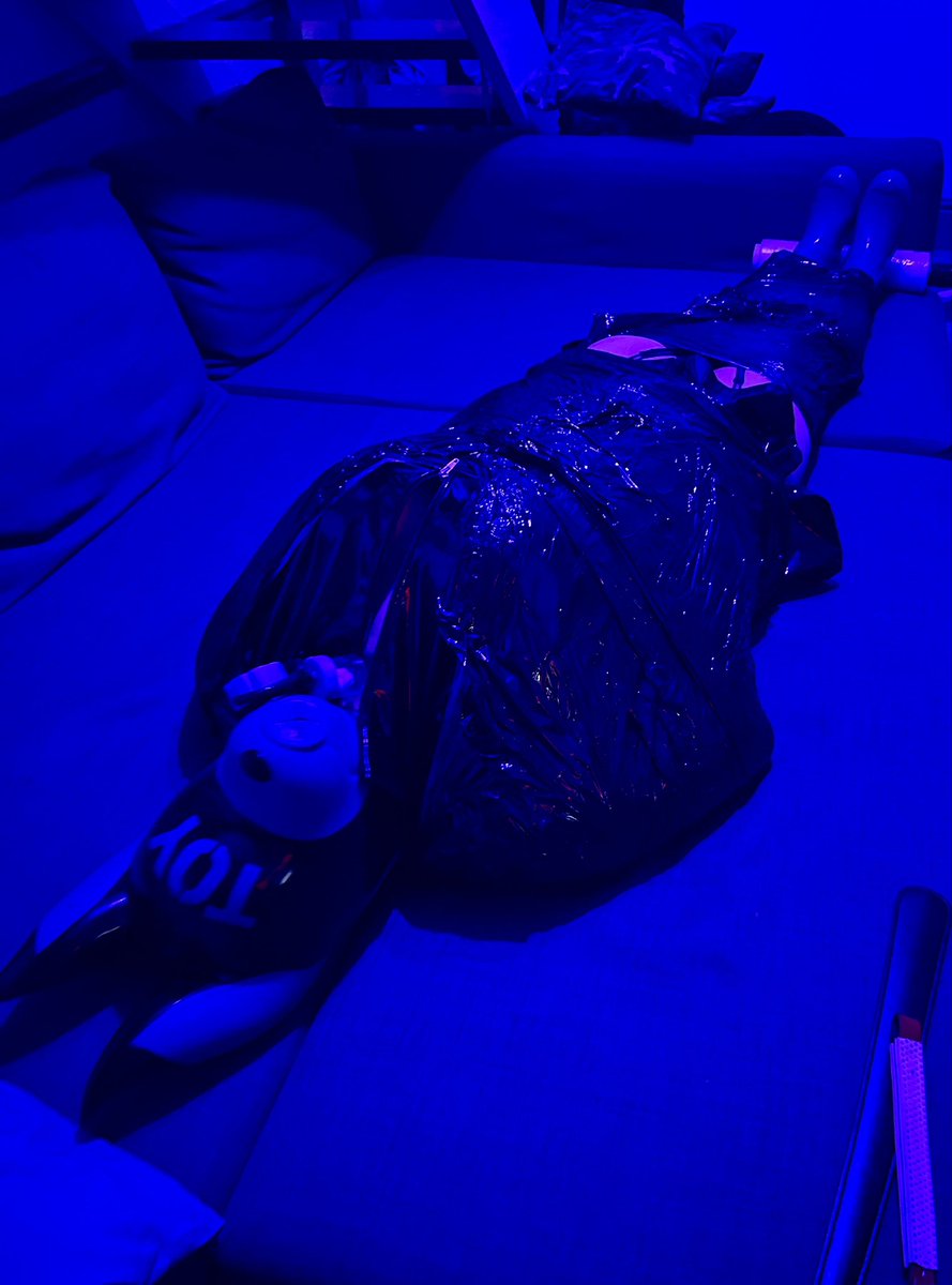 Forced to have some thinking time. Mummified and left with my thoughts. 

Teased and poppered.

Hood from <a href="/FeturaX/">FeturaX</a> 
Aroma pump <a href="/slicklatex/">Slick Products</a>