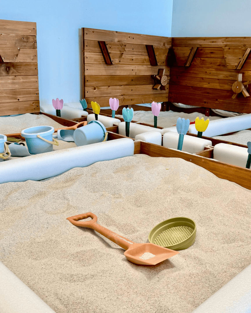 Ignite your child's imagination at Vaughan’s newest play destination! 🎉

From role-play adventures to climbing, sliding, and sensory fun — Tiny Otters Tops Playspace is where little ones explore, learn, and grow in a world built just for them!

@tinyottersplayspace