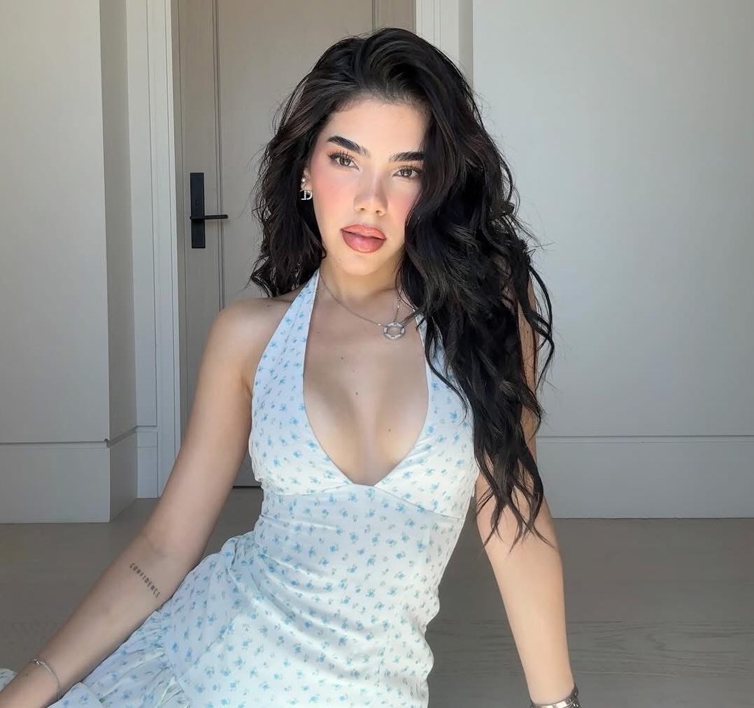 Kenia Os Media tweet media