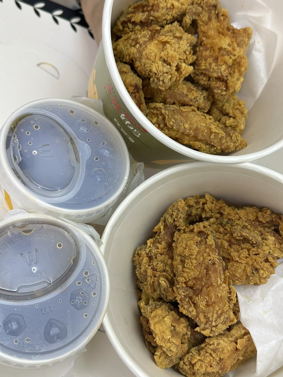 饿了，我先吃了奥嘻嘻😜