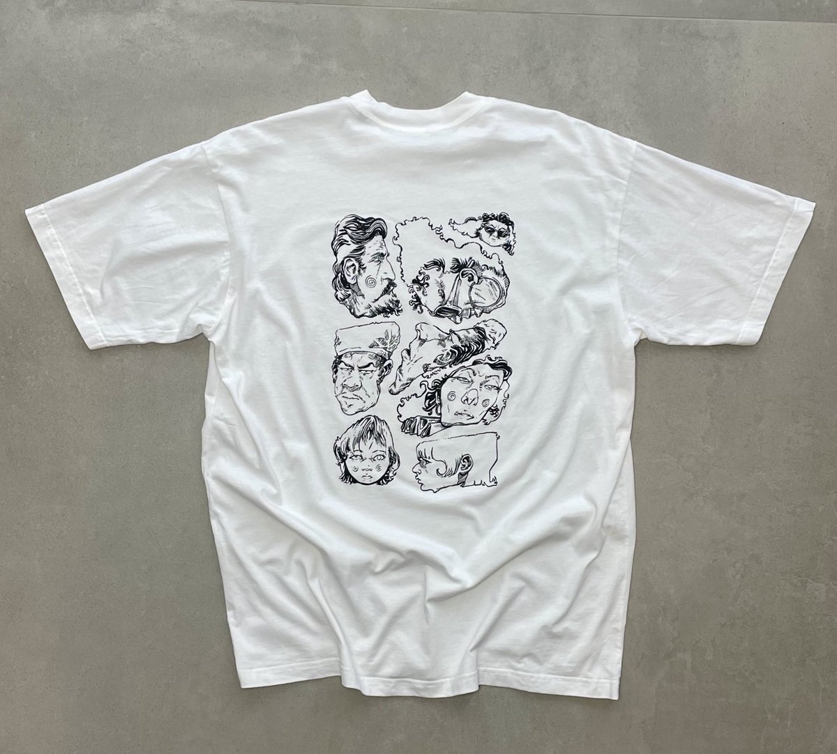 👕✨ CONCOURS 5K

Les t-shirts de ma collab avec <a href="/sunday_surfers/">SUNDAY STUDIO</a> sortent fin septembre… Mais on vous en fait gagner deux en avance pour vous remercier de votre soutien !! :)

Pour tenter ta chance :
1.Nous follow moi et <a href="/sunday_surfers/">SUNDAY STUDIO</a>
2.RT

Tirage au sort le 15 septembre !