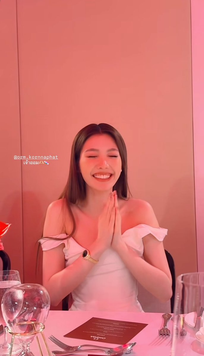j. (@nimbostrts) on Twitter photo ยังเร้กอยู่ม้ากนิ่ องหงิงของคุนแม่ 🥺🫳🏻🤍
ORM X OMEGA AQUA TERRA 
#OrmxOMEGAinBANGKOK ยังเร้กอยู่ม้ากนิ่ องหงิงของคุนแม่ 🥺🫳🏻🤍
ORM X OMEGA AQUA TERRA 
#OrmxOMEGAinBANGKOK