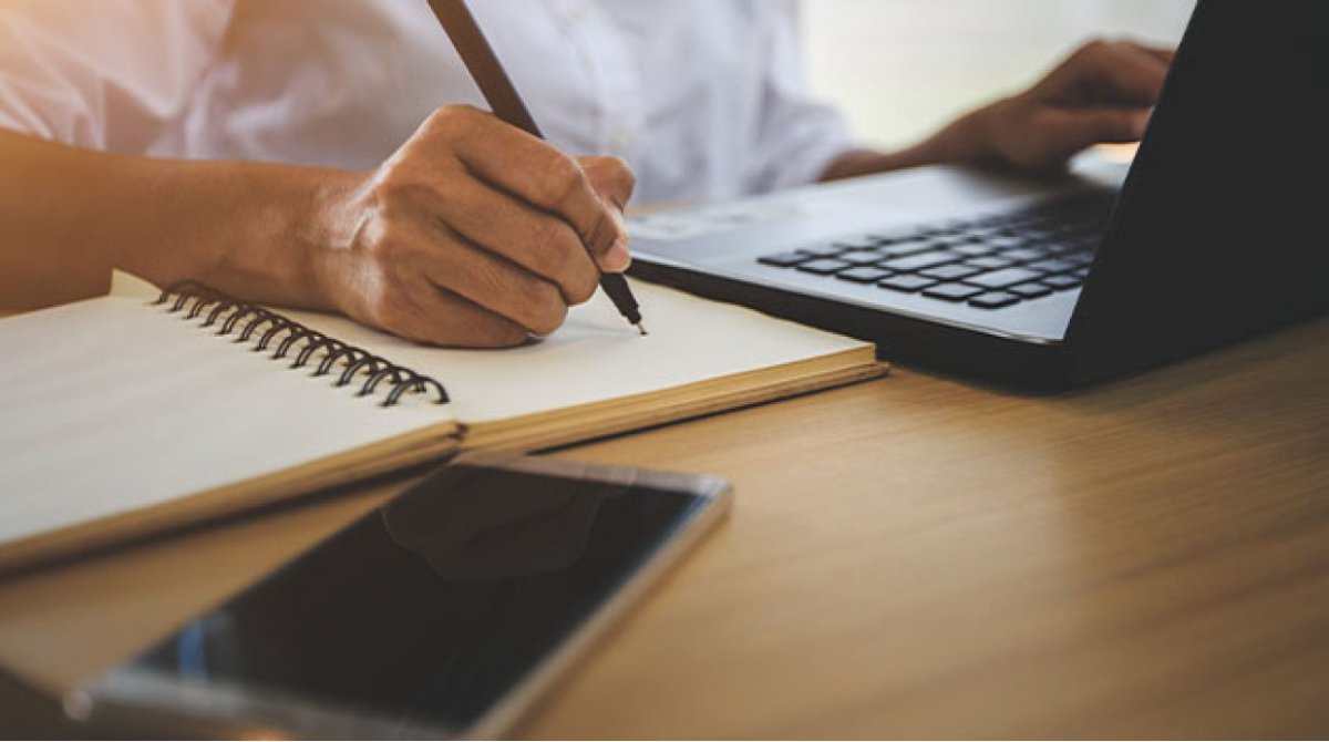 UT San Antonio Libraries guides researchers through new federal open access mandates. Faculty and graduate students say they are already relying on this support to remain compliant. news.utsa.edu/2025/08/utsa-l…