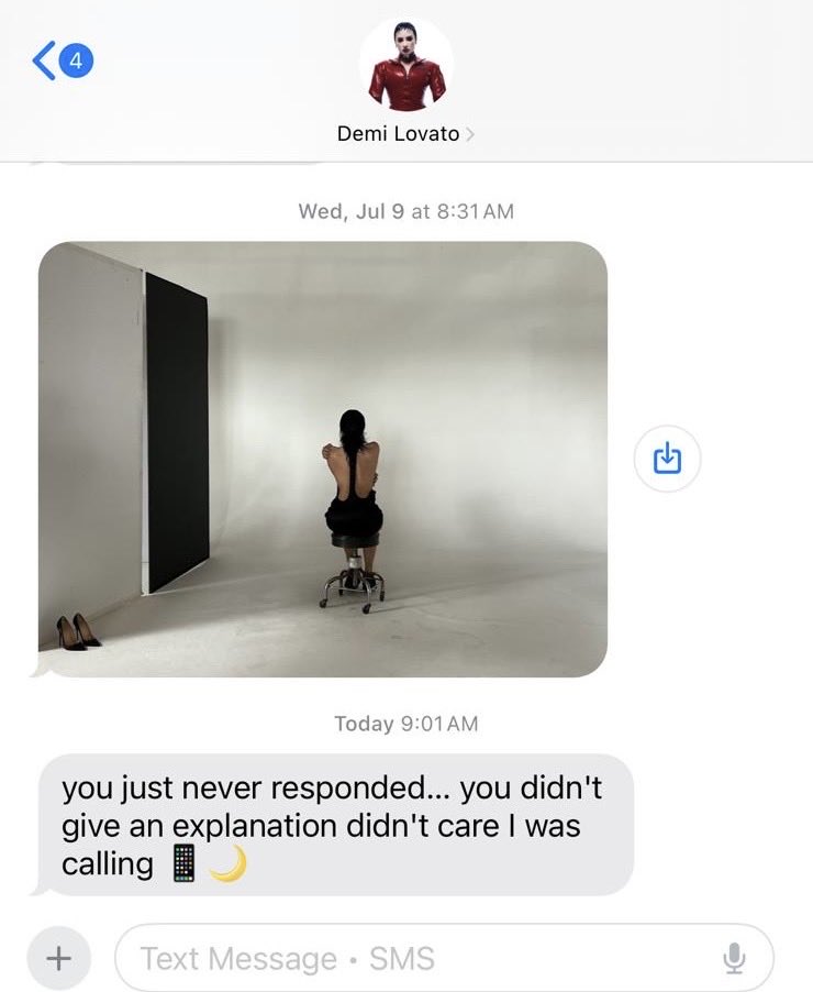 “você simplesmente nunca respondeu... não deu nenhuma explicação, não se importou que eu estivesse ligando 📱🌙”. 

Demi Lovato via mensagem/WhatsApp. 👀
