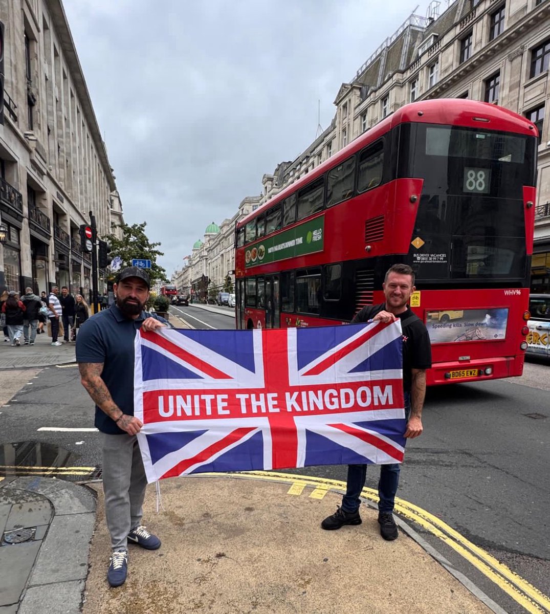 Operation raise the colours 🏴󠁧󠁢󠁥󠁮󠁧󠁿 🇬🇧 🏴󠁧󠁢󠁷󠁬󠁳󠁿 🏴󠁧󠁢󠁳󠁣󠁴󠁿 

 <a href="/antmiddleton/">Ant Middleton</a> <a href="/TRobinsonNewEra/">Tommy Robinson 🇬🇧</a> 

The dream team.

bags.fm/7ES2bLatqiXAb1… 

#operationraisethecolours #colours #UTK