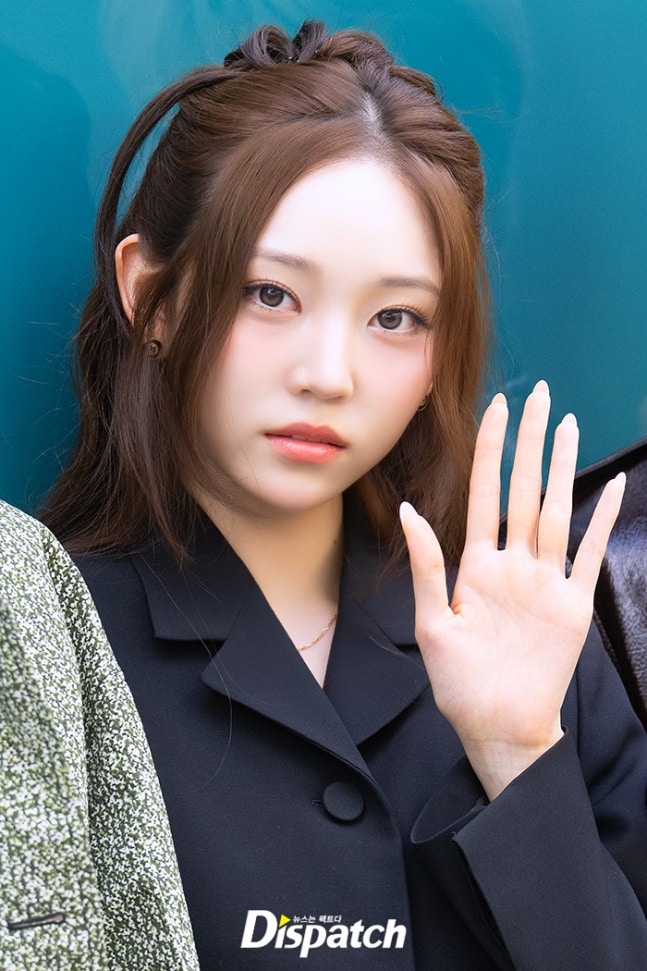 LEE YOUNGSEO CHARTS tweet media