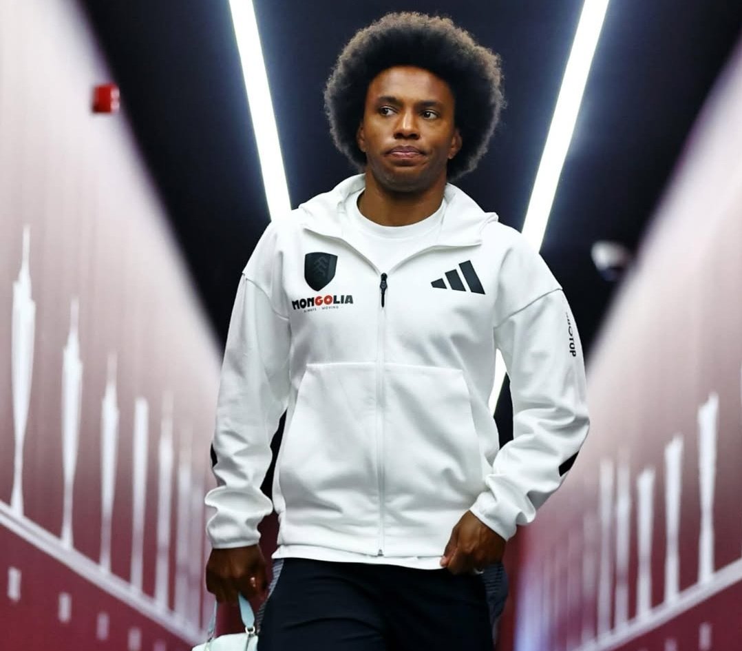 GremioTimeLine's tweet image. Willian chegará amanhã em Porto Alegre para realizar os exames médicos e assinar contrato com o Grêmio. 

🗞 @DiegoTorbesBage